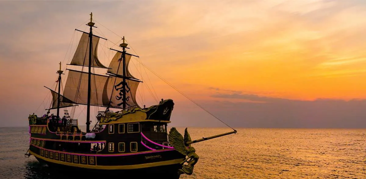 Black Cruise Pattaya gallery